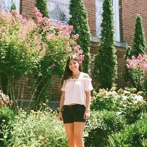 Meet your Posher, Sabrina